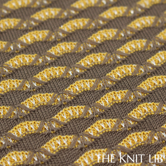 The Knit Lib - Original Knit Pattern Design Inspiration - 00814 (BW10) Floats Loop-held Stripes