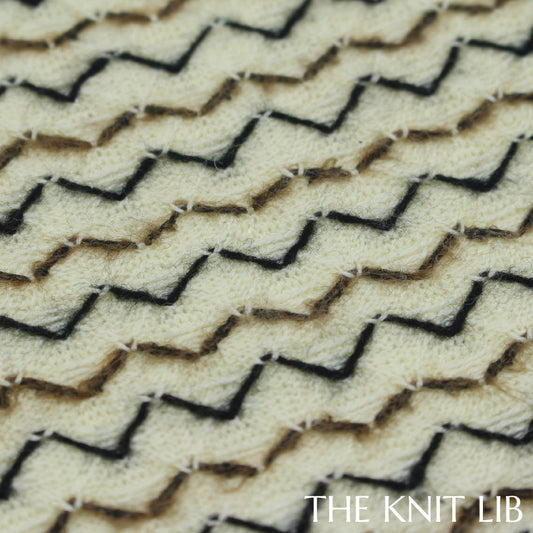 The Knit Lib - Original Knit Pattern Design Inspiration - 00822 (BW18) Floats Loop-held Stripes