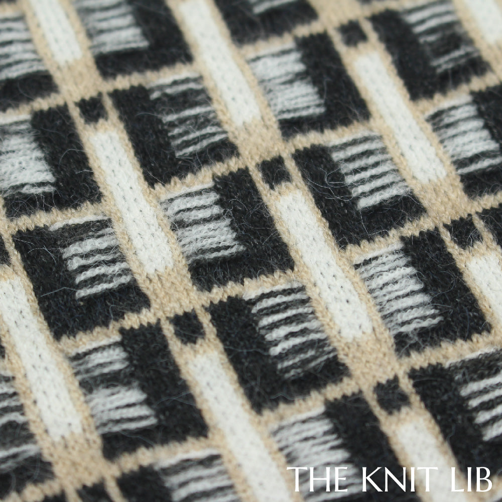 The Knit Lib - Original Knit Pattern Design Inspiration - 00980 (LM06) Jacquard Floats