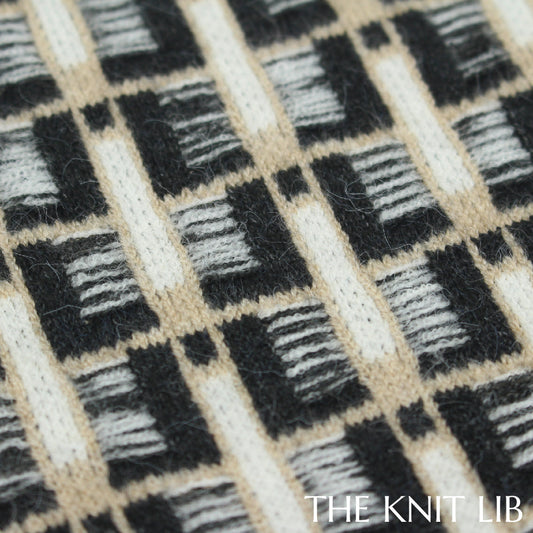 The Knit Lib - Original Knit Pattern Design Inspiration - 00980 (LM06) Jacquard Floats